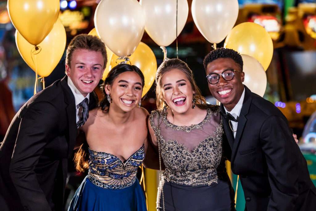 young-people-with-balloons